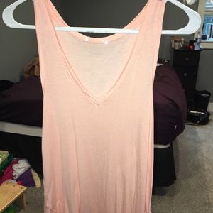 v neck tank